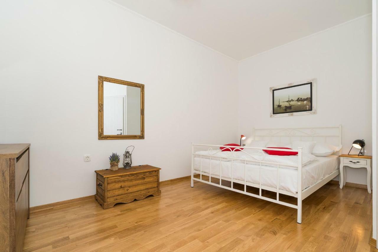 Apartment Dinka With Terrace Split Ngoại thất bức ảnh